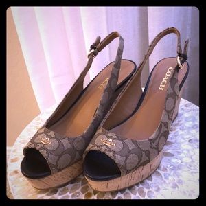 Authentic Coach platforms w/ classic Coach pattern